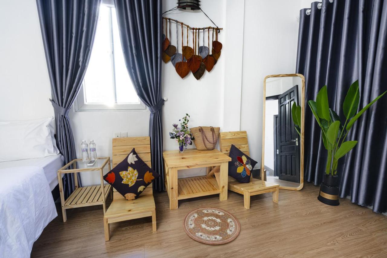 Casablanca Hotel Hue Bagian luar foto