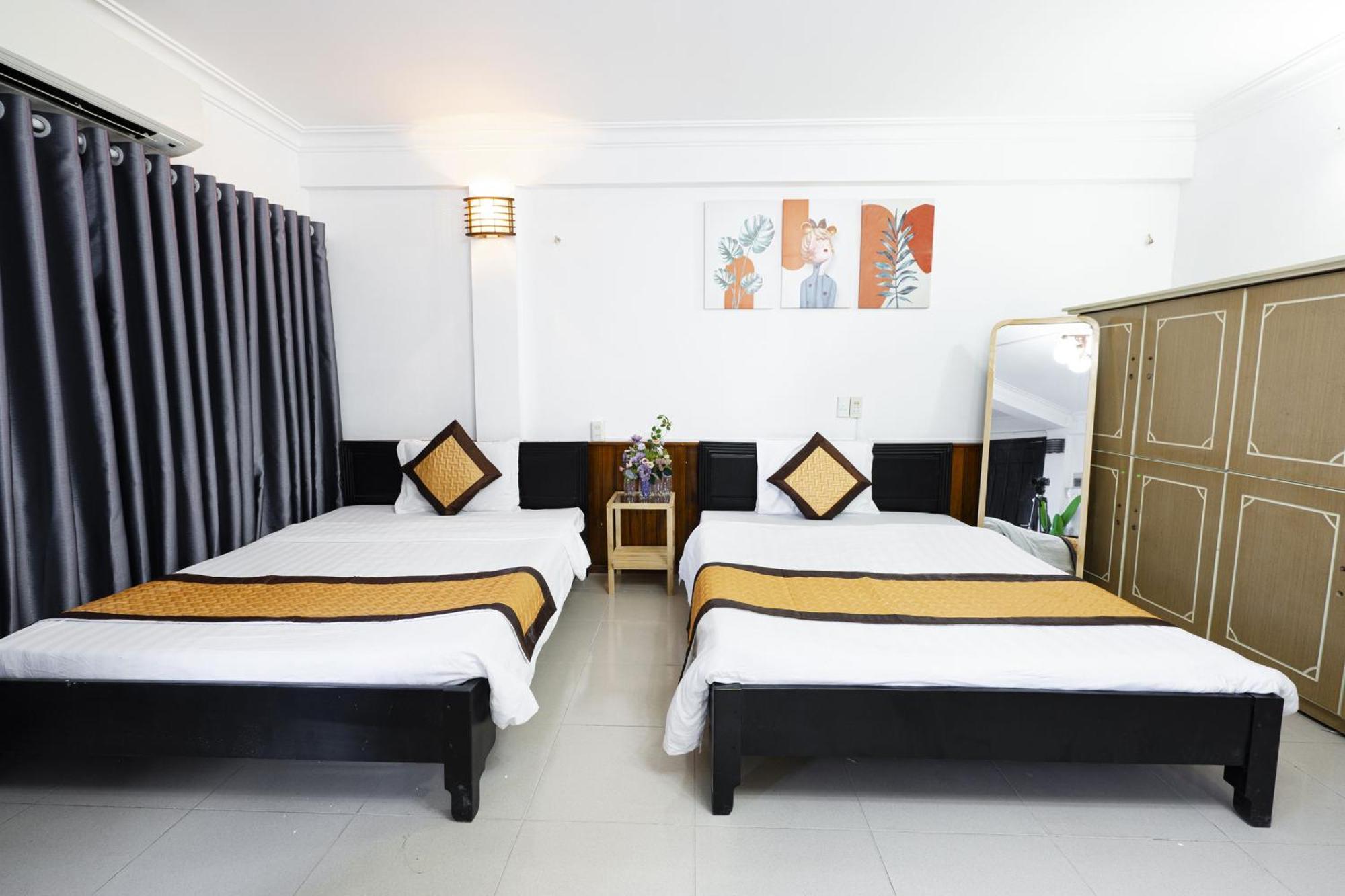 Casablanca Hotel Hue Bagian luar foto