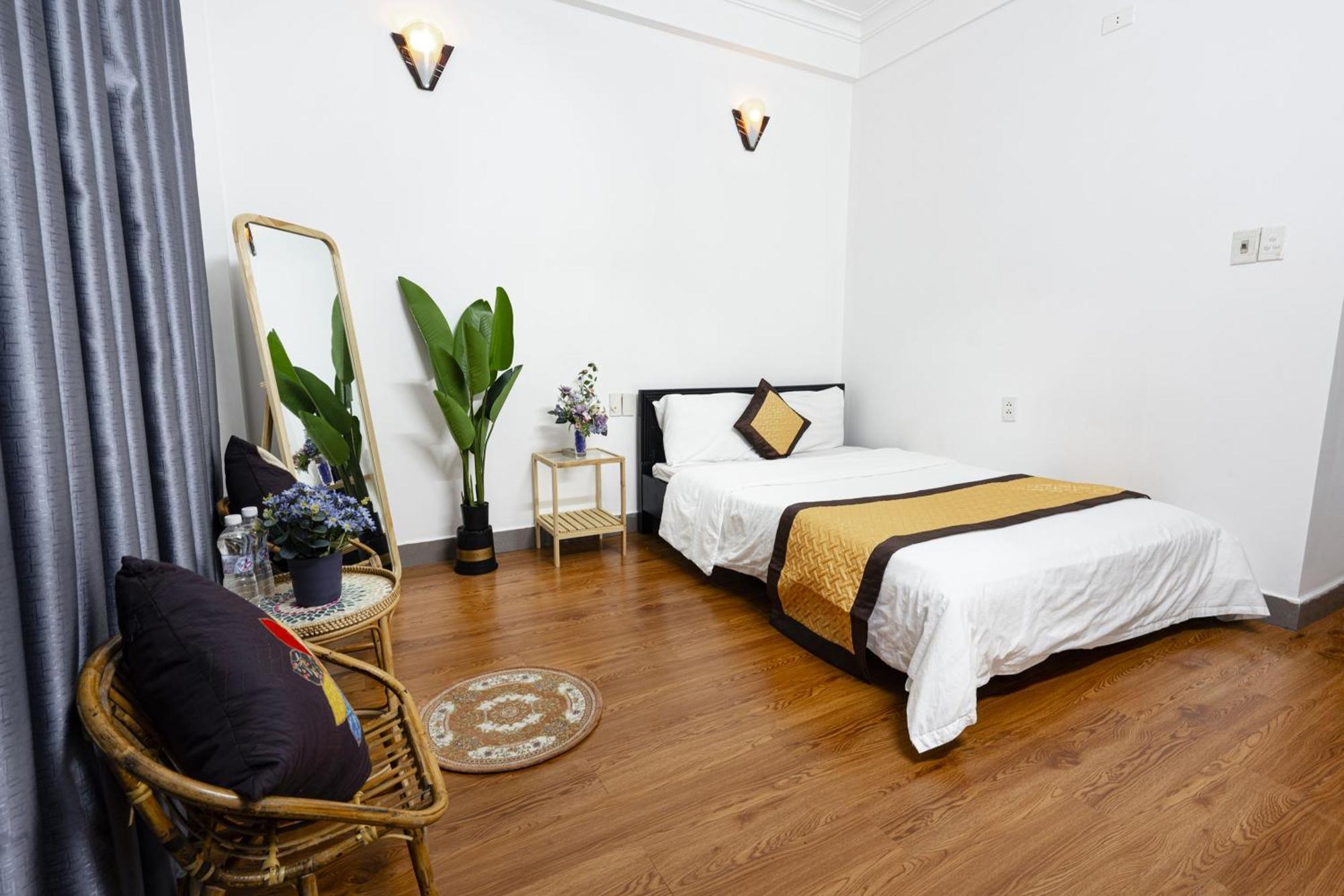 Casablanca Hotel Hue Bagian luar foto