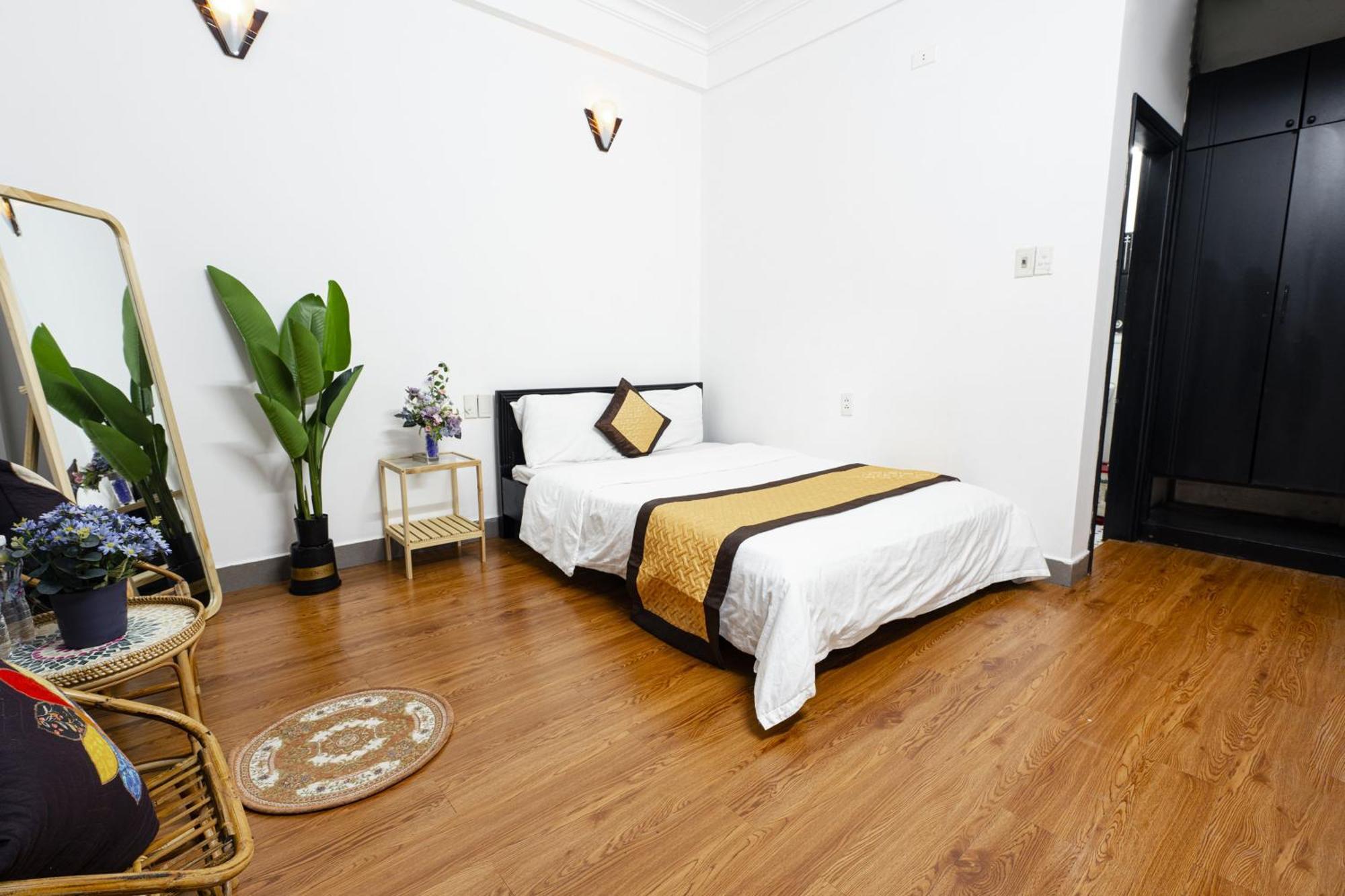 Casablanca Hotel Hue Bagian luar foto