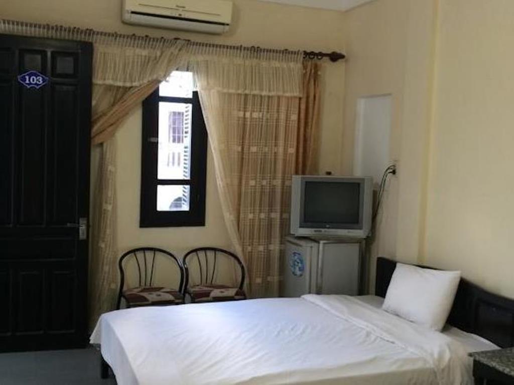 Casablanca Hotel Hue Bagian luar foto