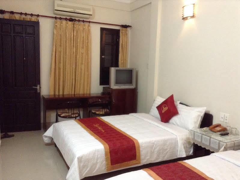 Casablanca Hotel Hue Bagian luar foto